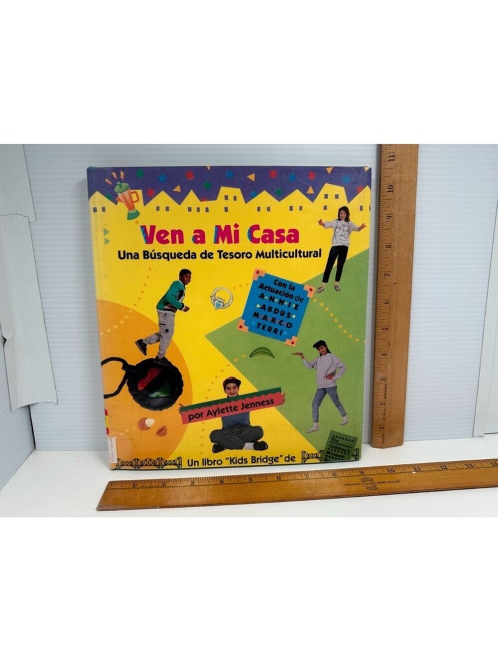 Ven A Mi Casa Busqueda De Tesoro Multicultural SPANISH Book HC Children ExLib